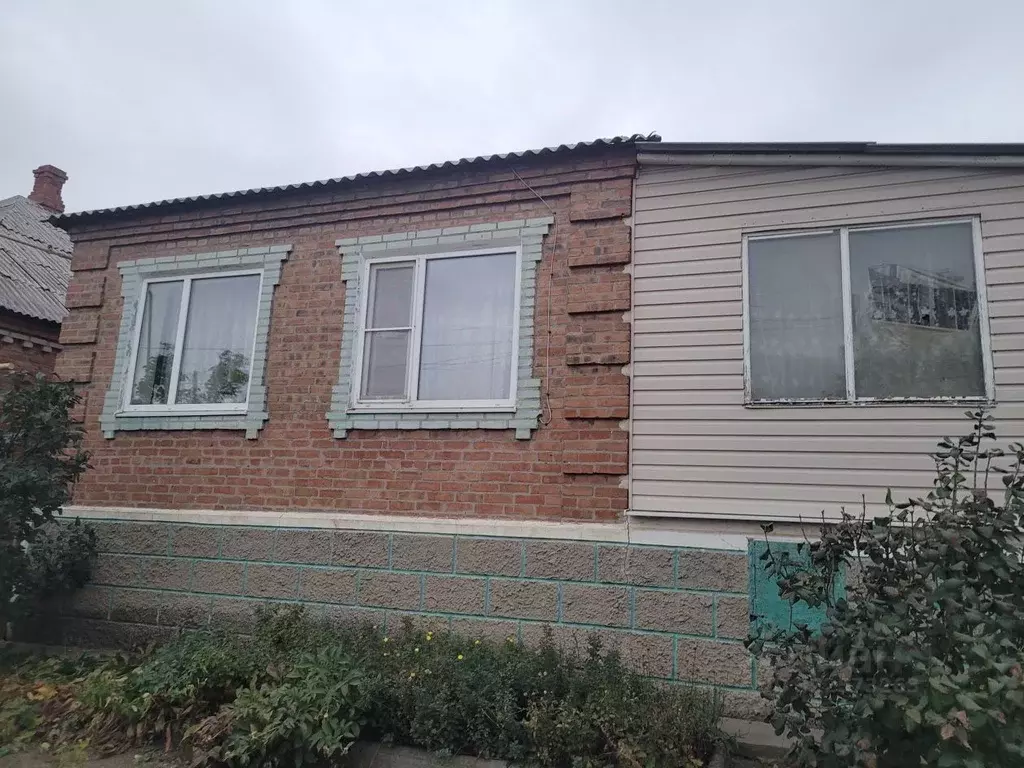 Дом в Ростовская область, Красный Сулин Юркин Кут мкр, ул. 1-я ... - Фото 2