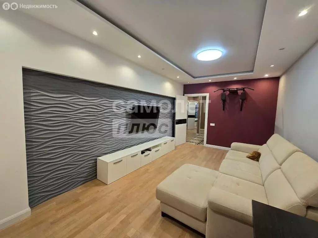 2-комнатная квартира: Уфа, Комсомольская улица, 15 (66.2 м) - Фото 2