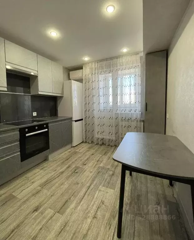 1-к кв. Омская область, Омск ул. Перелета, 26 (37.0 м) - Фото 1