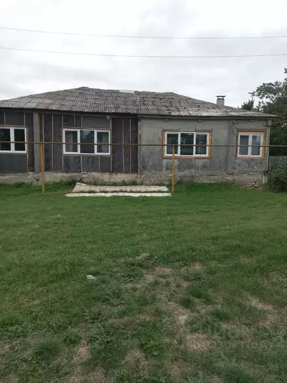 Дом в Воронежская область, Лискинский район, Копанищенское с/пос, с. ... - Фото 1