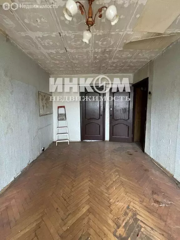 3-комнатная квартира: Москва, Лобненская улица, 9 (56.3 м) - Фото 2