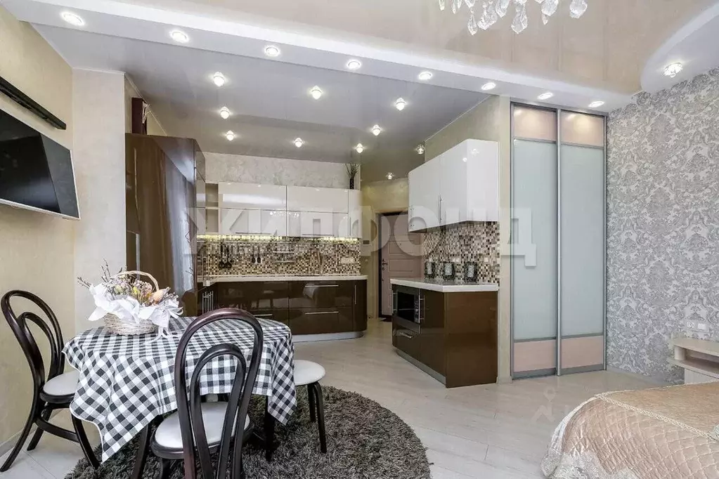 1-к кв. Новосибирская область, Новосибирск ул. Кошурникова, 29/5 (42.8 ... - Фото 1