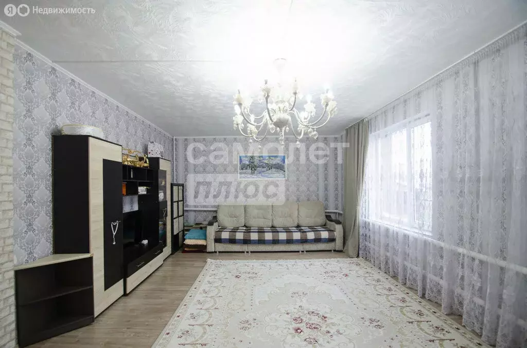 Дом в Омск (181 м) - Фото 0