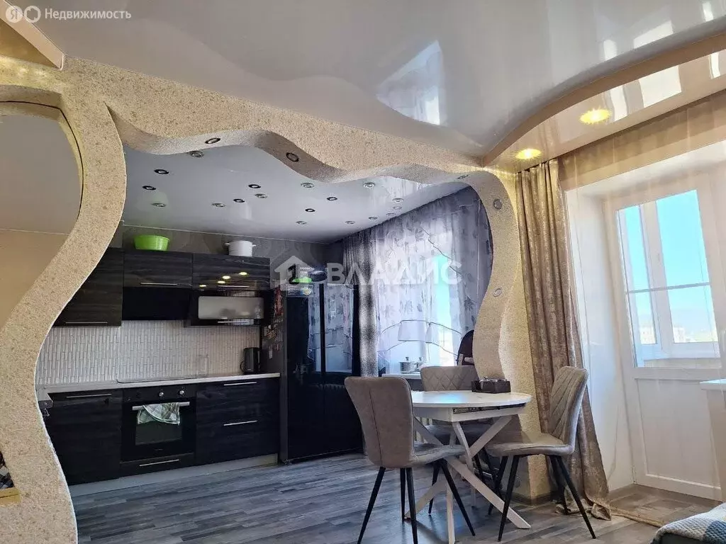 2-комнатная квартира: село Новая Брянь, улица Пирогова, 16 (49.1 м) - Фото 0