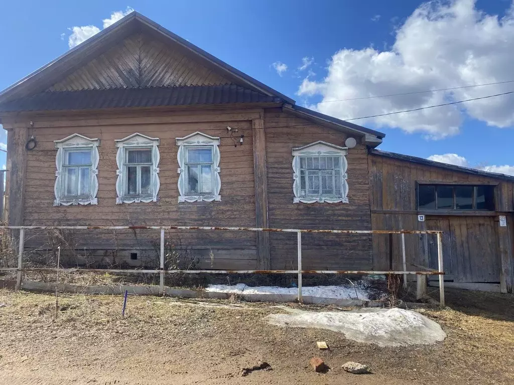 Дом в Удмуртия, Воткинск ул. Журавлева, 13 (30 м) - Фото 1
