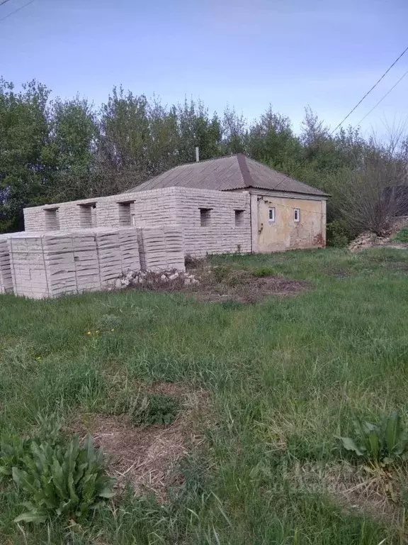 Дом в Воронежская область, Семилукский район, с. Лосево Солнечная ул. ... - Фото 0