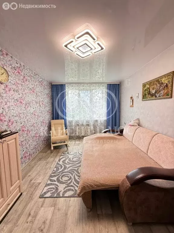 2-комнатная квартира: Южно-Сахалинск, планировочный район ... - Фото 0