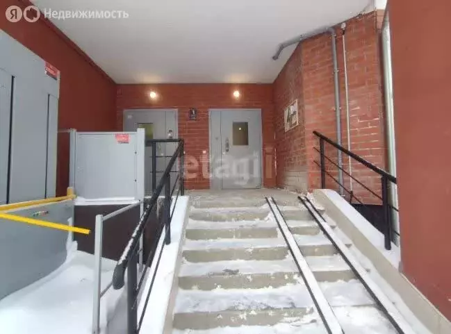 2-комнатная квартира: Калуга, улица Дружбы, 6к2 (61.2 м) - Фото 2