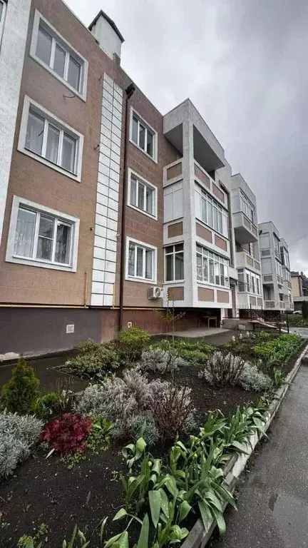 2-к кв. Ставропольский край, Ессентуки ул. Очаровательная (57.6 м) - Фото 0