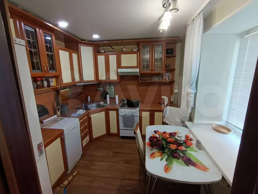 2-к. квартира, 54 м, 4/9 эт. - Фото 1