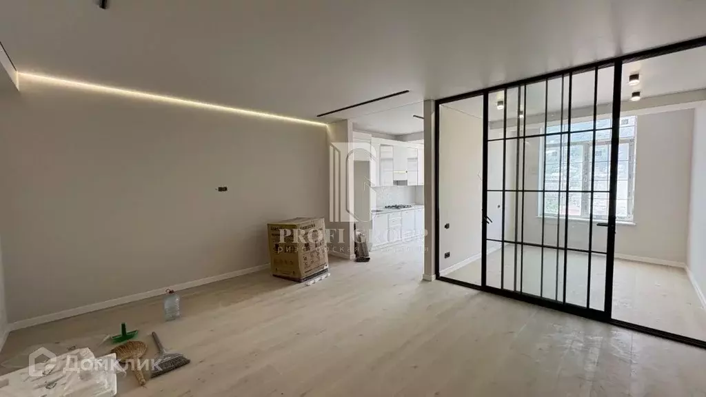 Продаётся квартира-студия, 60 м - Фото 1