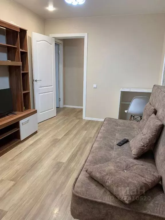 2-к кв. Омская область, Омск ул. Орджоникидзе, 85 (42.0 м) - Фото 2