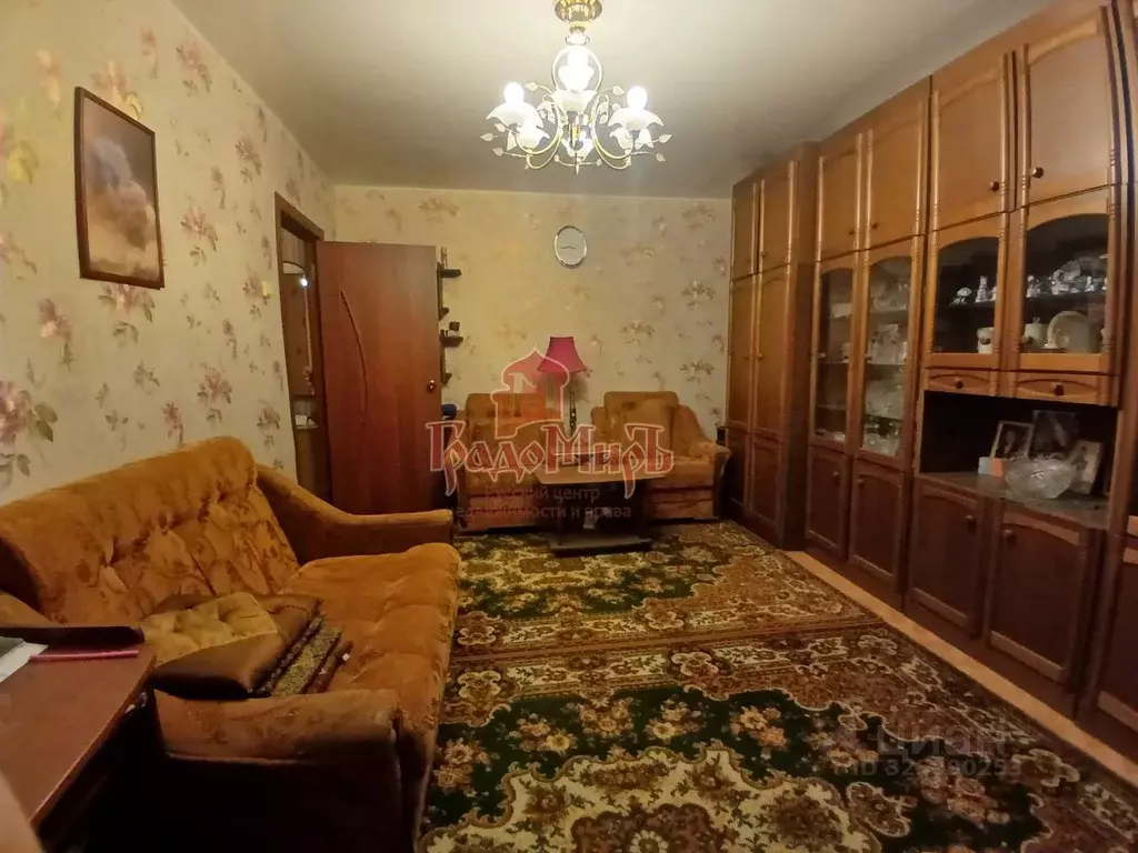 2-к кв. Владимирская область, Александров ул. Октябрьская, 8 (48.7 м) - Фото 2