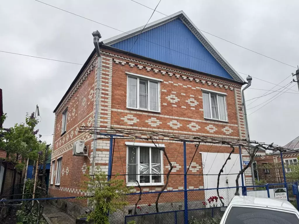 Дом в Краснодарский край, Апшеронск ул. Баумана (125 м) - Фото 1