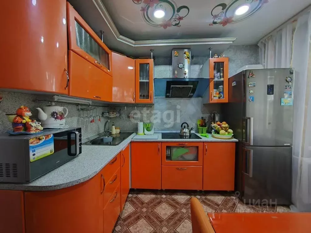 2-к кв. Амурская область, Белогорск ул. Серышева, 12А (50.2 м) - Фото 0