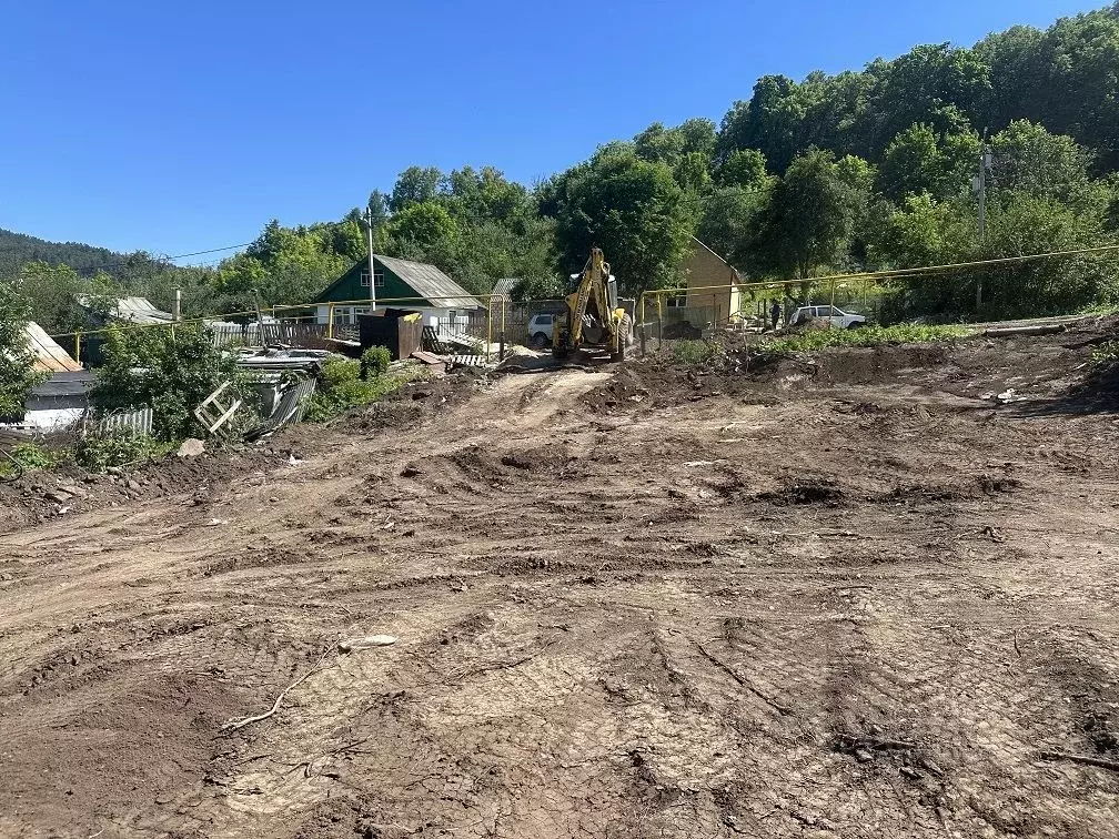 Участок в Самарская область, Жигулевск пос. Яблоневый Овраг, ул. ... - Фото 1