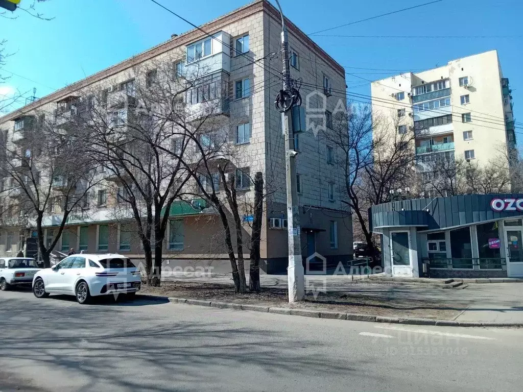 1-к кв. Волгоградская область, Волгоград ул. Кирова, 122 (31.0 м) - Фото 0