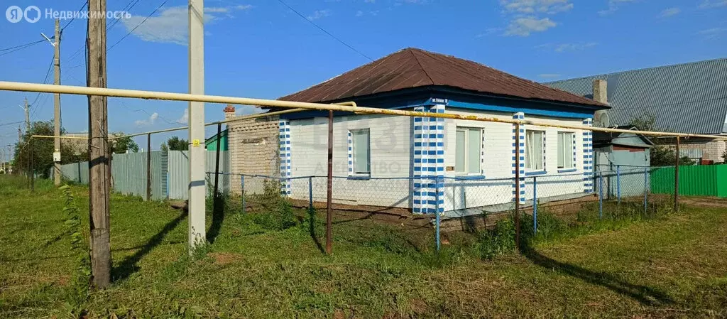 Дом в Мензелинск, улица Гоголя, 74 (63.1 м) - Фото 1