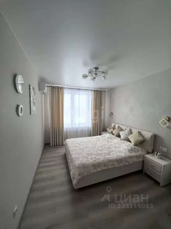 3-к кв. Тюменская область, Тюмень ул. Анатолия Клиндюка, 3 (81.2 м) - Фото 1