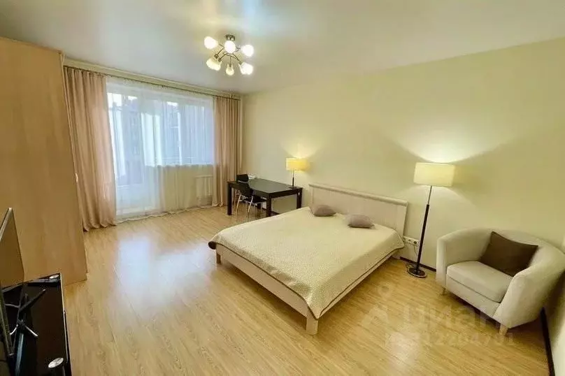 1-к кв. Красноярский край, Красноярск ул. Авиаторов, 33 (48.0 м) - Фото 1