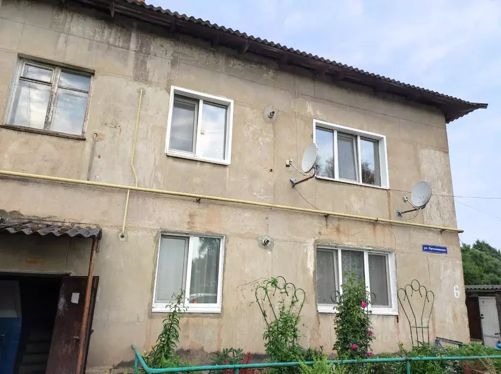2-к кв. Смоленская область, Демидов ул. Просвещения, 6 (41.7 м) - Фото 0