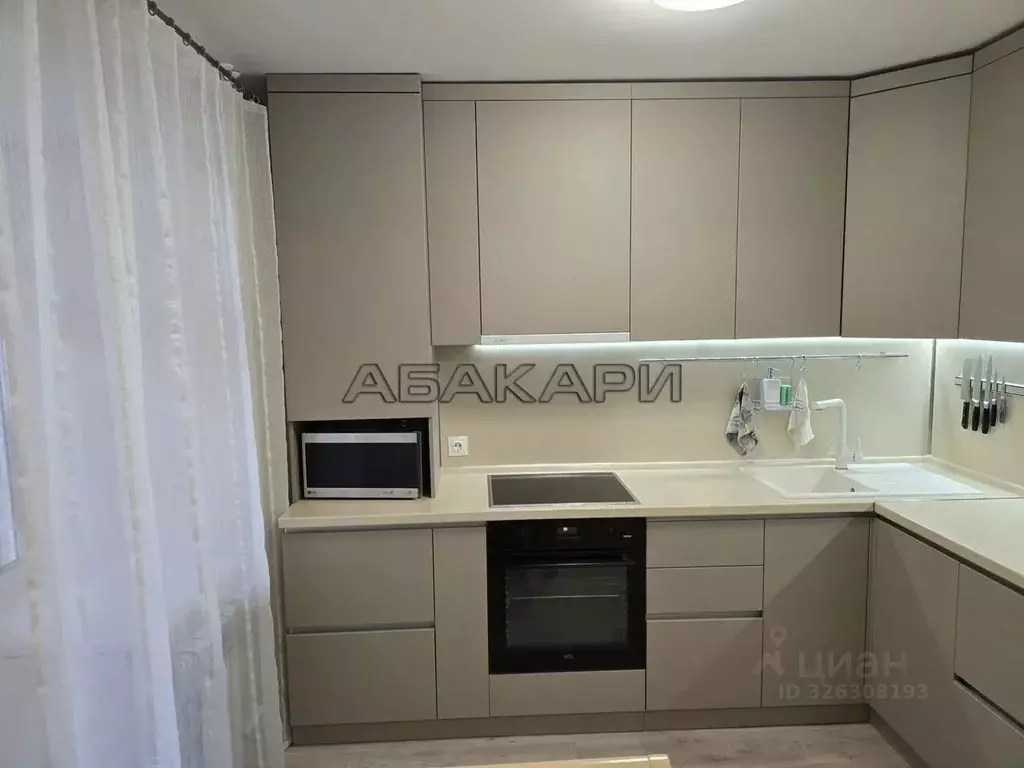 3-к кв. Красноярский край, Красноярск Якорный пер., 10 (77.0 м) - Фото 2