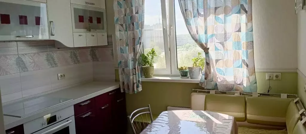 Продаётся 2-к квартира, 56 м - Фото 0