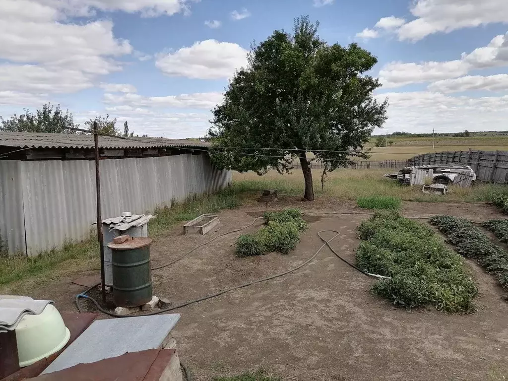 Дом в Волгоградская область, Михайловский район, Сухов 2-й хут. ул. ... - Фото 1