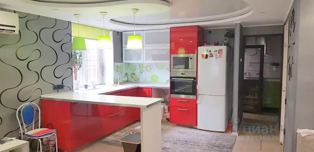 Дом в Омская область, Омск 2-й проезд, 48А (82 м) - Фото 1