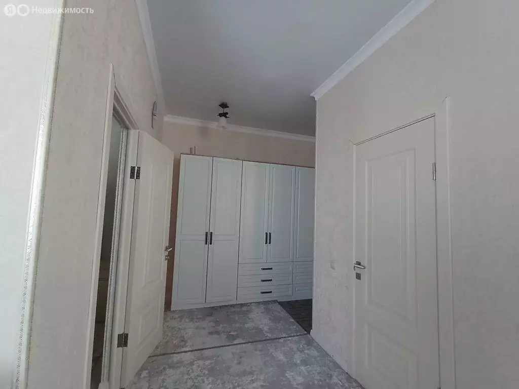 1-комнатная квартира: село Адиюх, Нарткалинское шоссе, 150 (45 м) - Фото 1