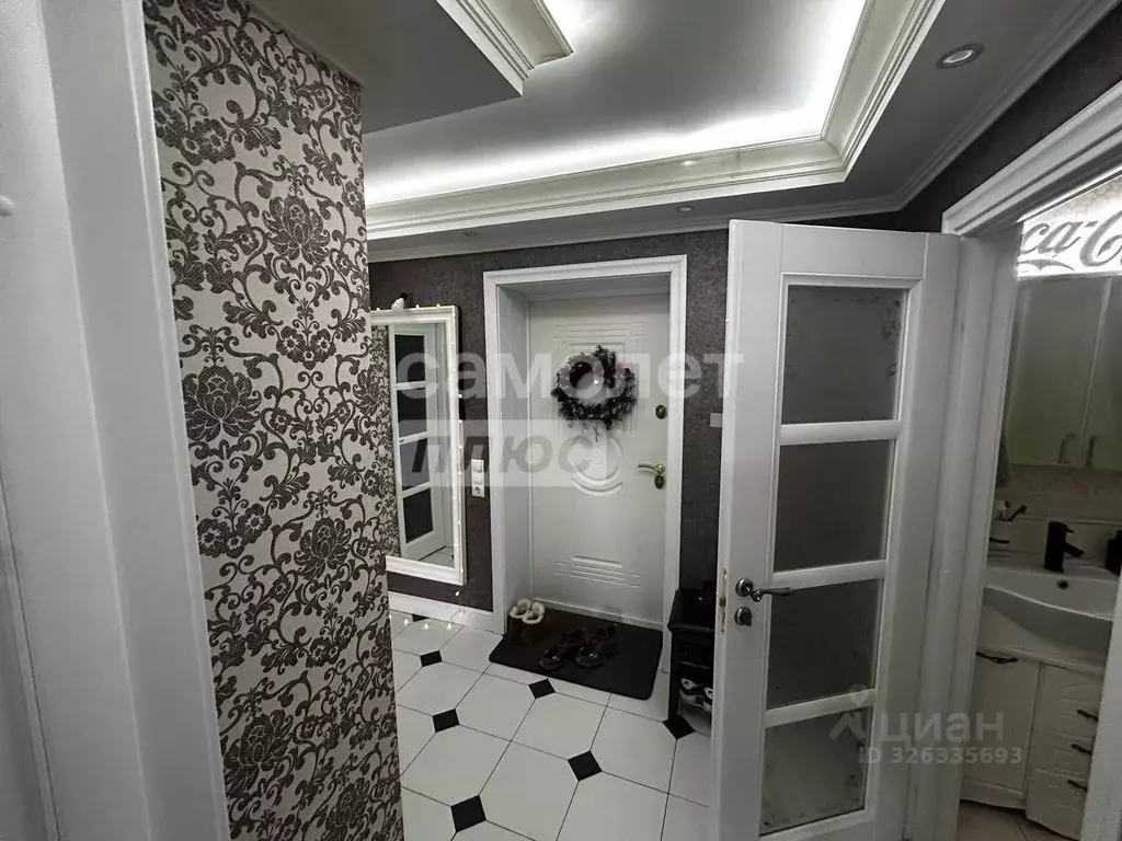 1-к кв. Тюменская область, Тюмень ул. Станционная, 26В/1 (37.7 м) - Фото 1