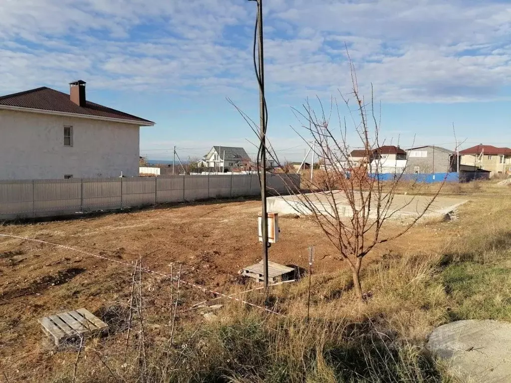 Участок в Севастополь ул. Приветливая, 8 (6.0 сот.) - Фото 0