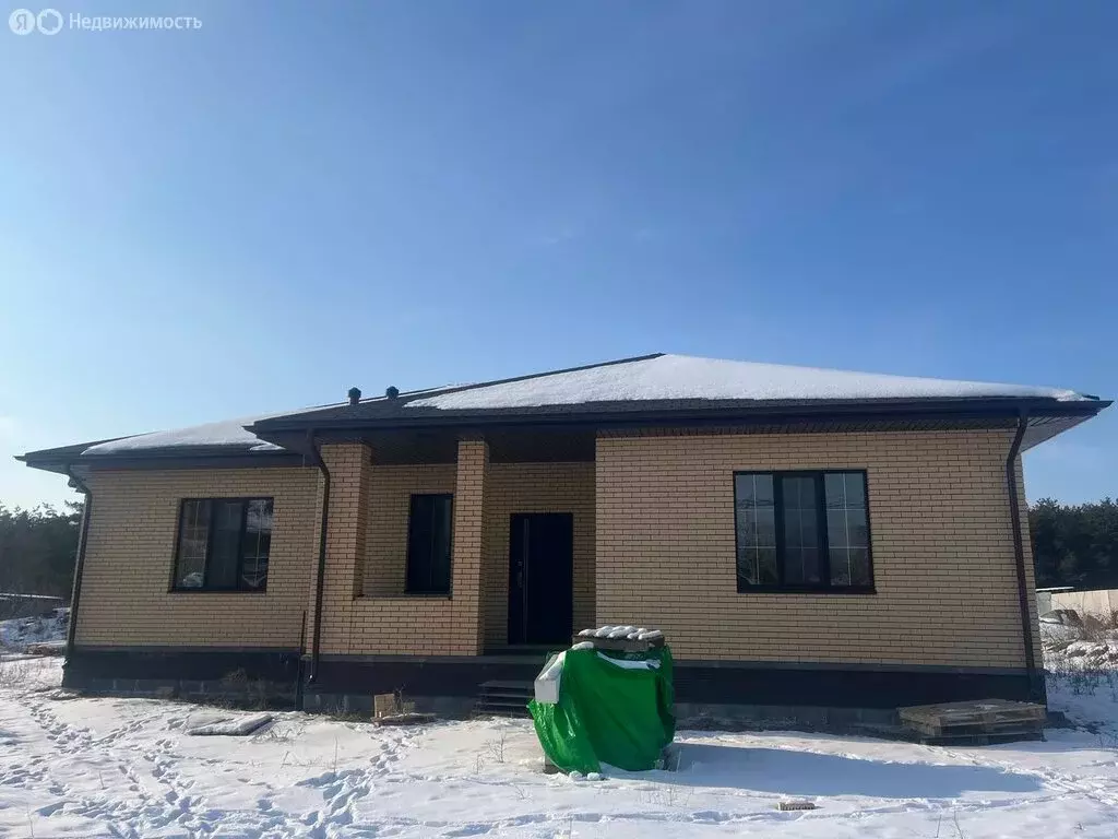 Дом в Старый Оскол, Канатная улица (140 м) - Фото 1