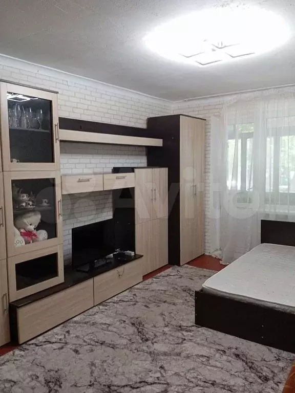 1-к. квартира, 37 м, 1/9 эт. - Фото 0
