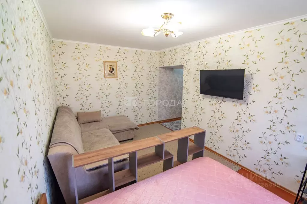 2-к кв. Алтайский край, Барнаул Северо-Западная ул., 27 (43.5 м) - Фото 2