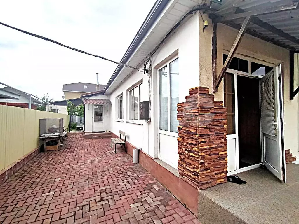 Дом в посёлок Кучугуры, Красная улица, 83 (89.3 м) - Фото 1