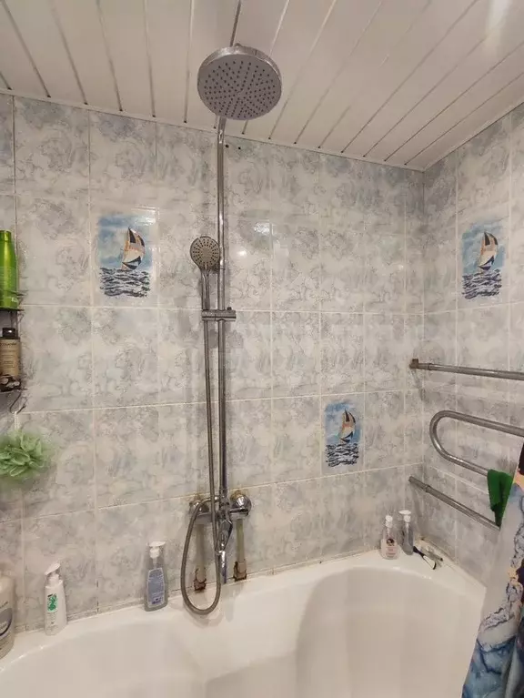 2-к. квартира, 50 м, 5/5 эт. - Фото 0
