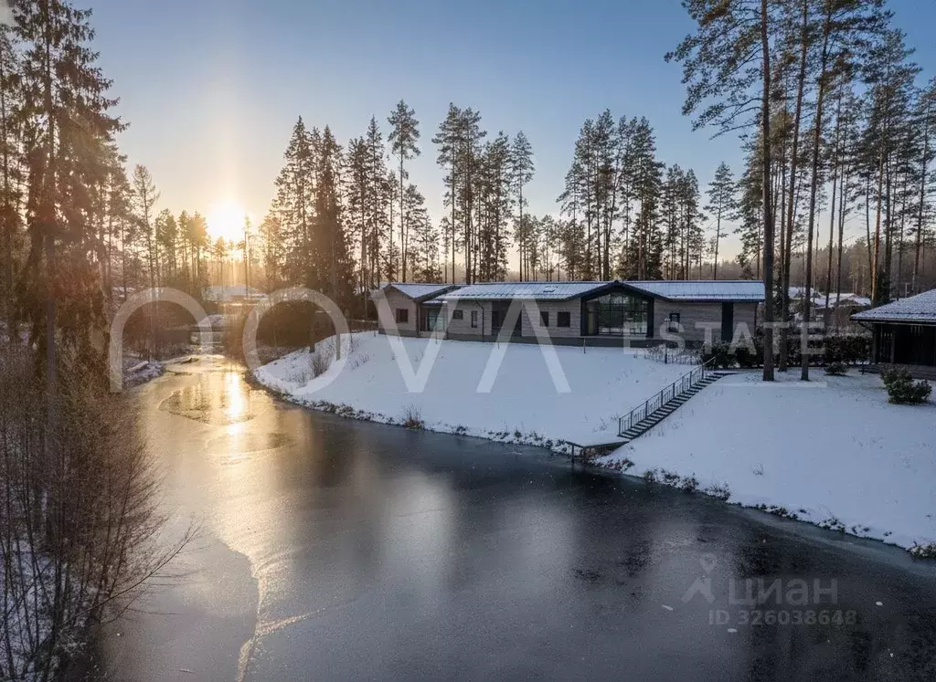 Дом в Ленинградская область, Выборгский район, Рощино пгт, Ривер Парк ... - Фото 1
