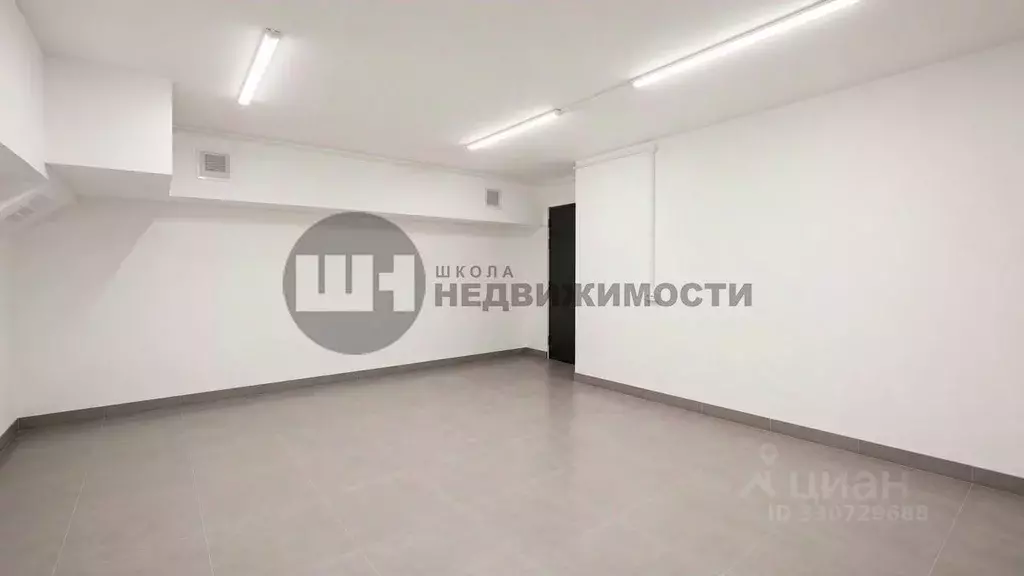 Помещение свободного назначения в Санкт-Петербург Новгородская ул., ... - Фото 1
