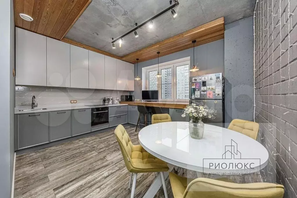 2-к кв. Челябинская область, Челябинск просп. Героя России Е.Н. ... - Фото 1