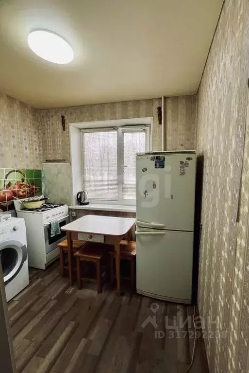 2-к кв. Коми, Сыктывкар Октябрьский просп., 64 (42.3 м) - Фото 1