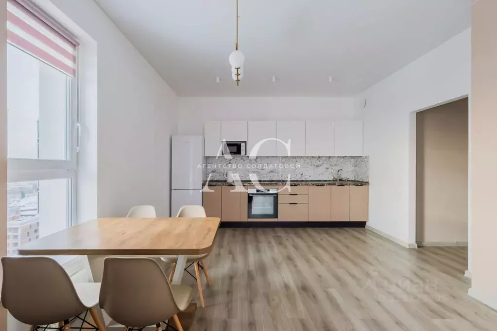 2-к кв. Свердловская область, Екатеринбург ул. Ткачей, 19/2 (80.0 м) - Фото 2