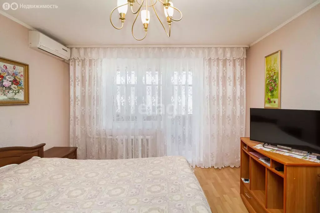 3-комнатная квартира: Тюмень, Уральская улица, 53 (67.3 м) - Фото 1