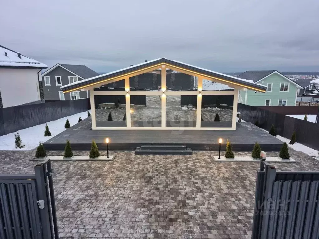 Дом в Ленинградская область, Ломоносовский район, Аннинское городское ... - Фото 1