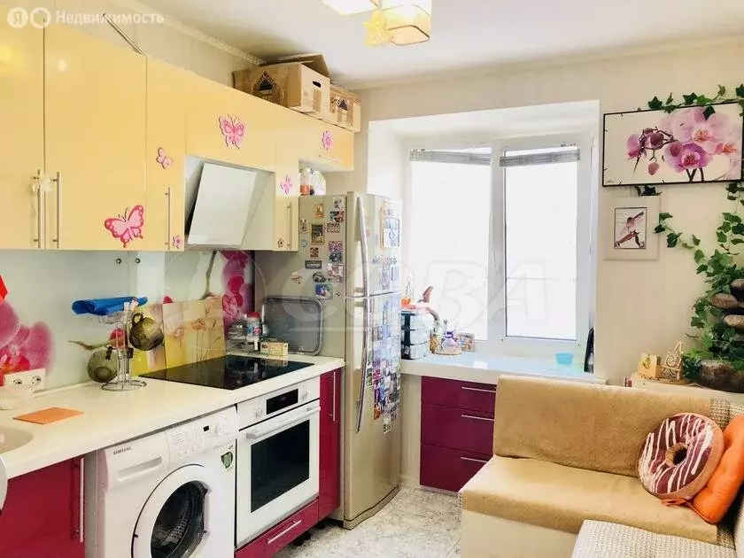 4-комнатная квартира: Тюмень, улица Малыгина, 5 (73 м) - Фото 1