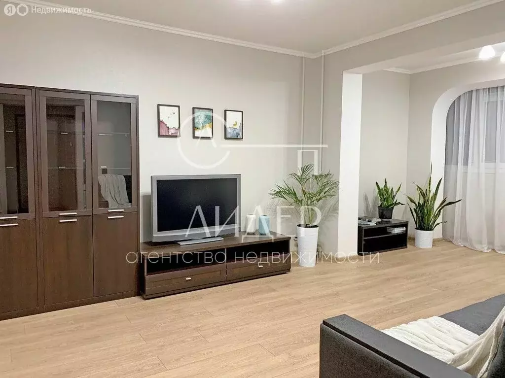 2-комнатная квартира: Сочи, микрорайон Новый Сочи, Санаторная улица, ... - Фото 1