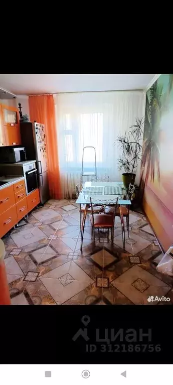 3-к кв. Тюменская область, Тюмень ул. Новоселов, 12 (67.0 м) - Фото 1