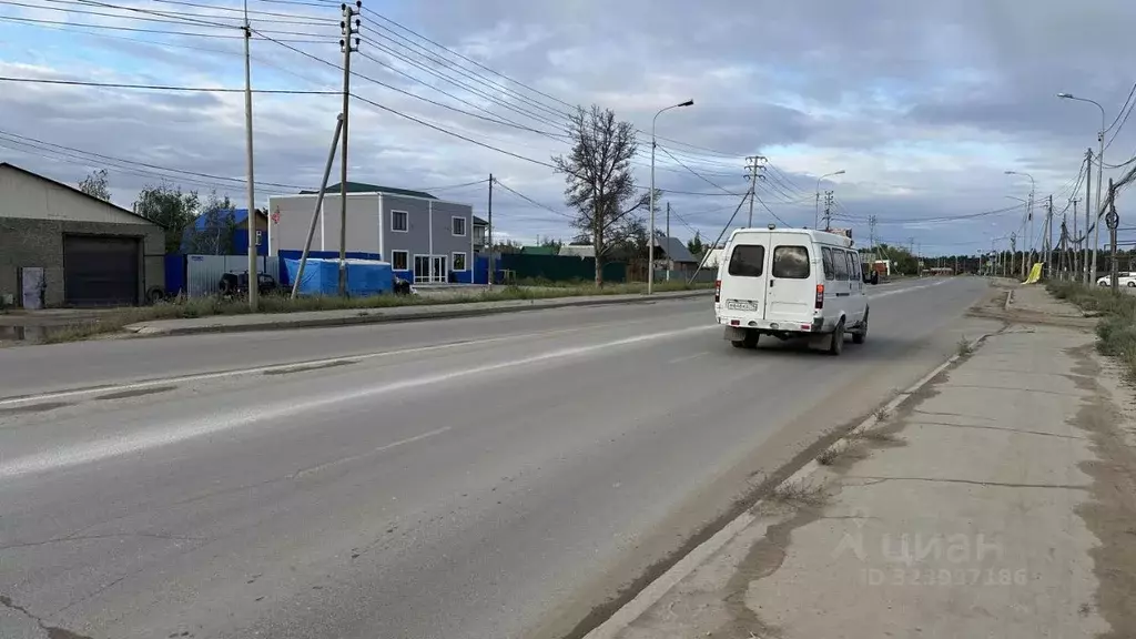 Дом в Саха (Якутия), Якутск Покровское шоссе, 7-й км (60 м) - Фото 1
