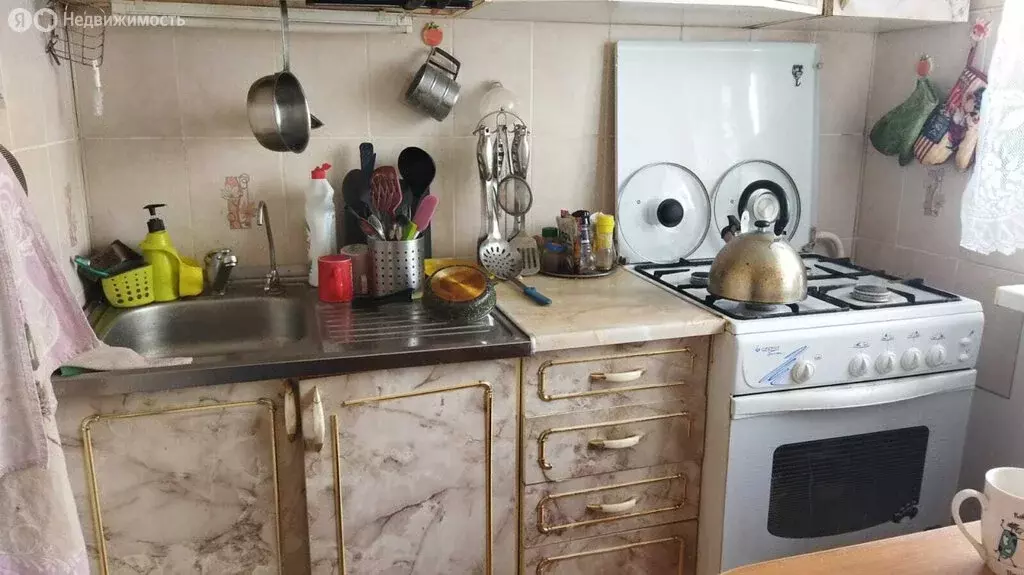 3-комнатная квартира: Екатеринбург, улица Большакова, 155 (38 м) - Фото 0