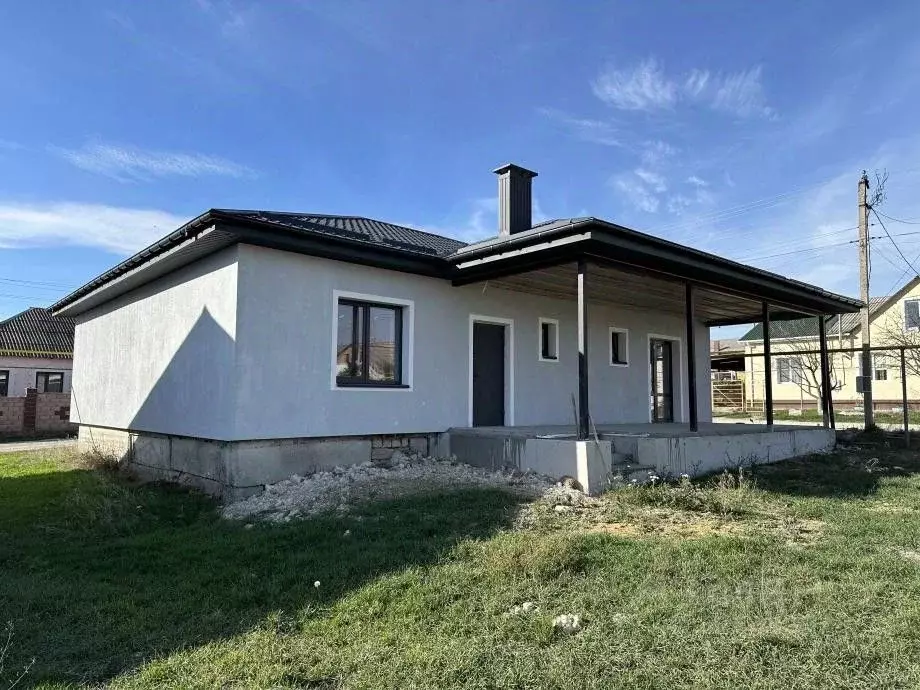 Дом в Крым, Симферопольский район, Чистенское с/пос, с. Трехпрудное ... - Фото 2